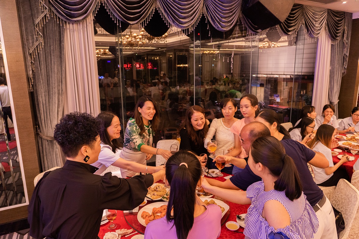 喜迎中秋   歡度國(guó)慶