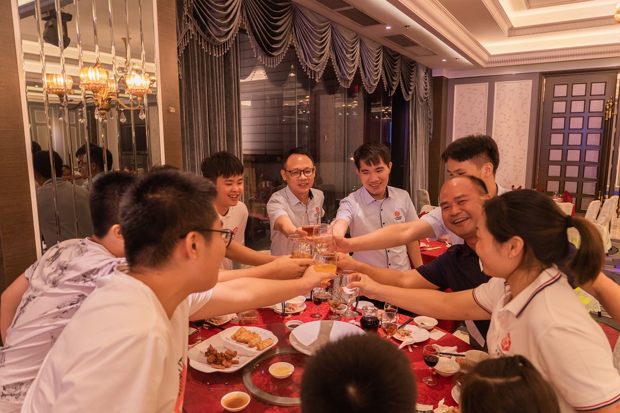 喜迎中秋   歡度國(guó)慶