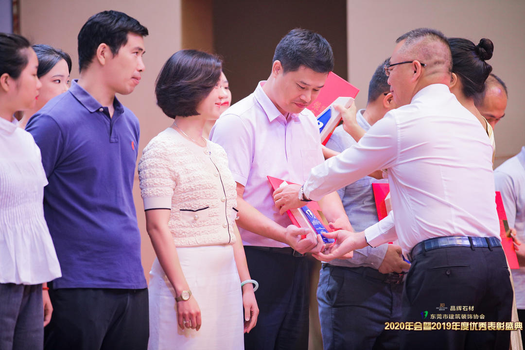 熱烈祝賀冠恒建設(shè)收獲多個優(yōu)秀獎項