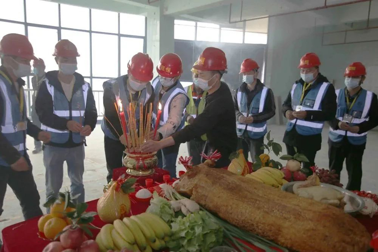 伯恩光學(xué)A1辦公樓裝修裝飾工程開工大吉！