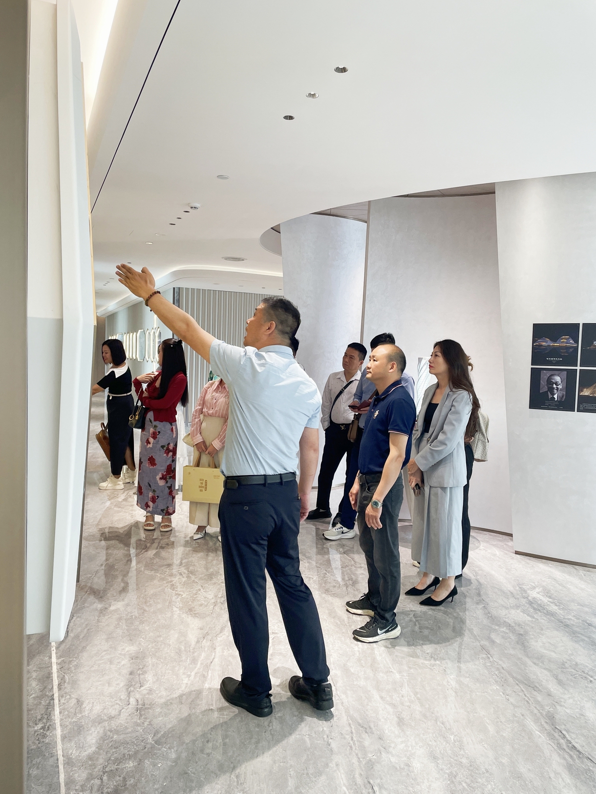 交流探討謀發(fā)展，共話合作新機(jī)遇！